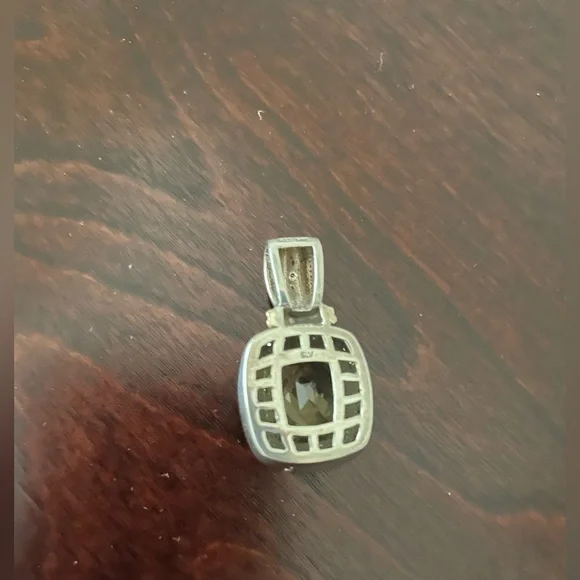 Sadye L Vassil signed citrine pendant - Picture 5 of 6